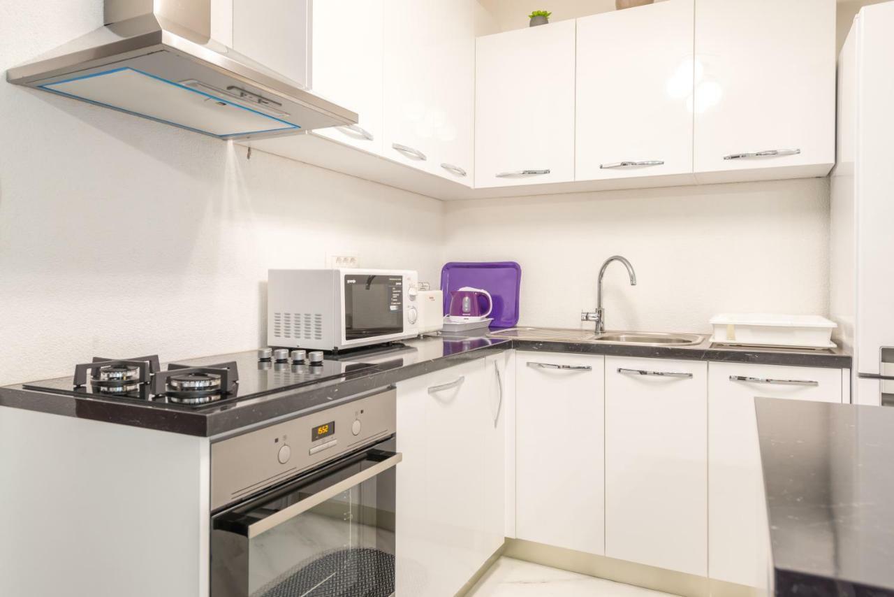 Tranquility And Nature In 4 Bedroom With Sea View Quận Mokošica Ngoại thất bức ảnh